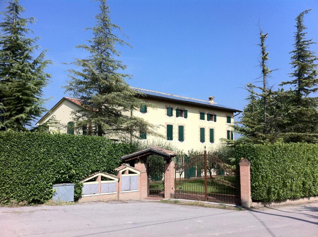 Cascina Tabachera X10 Country House Sirmione Garda Lake Pozzolengo Pokoj fotografie